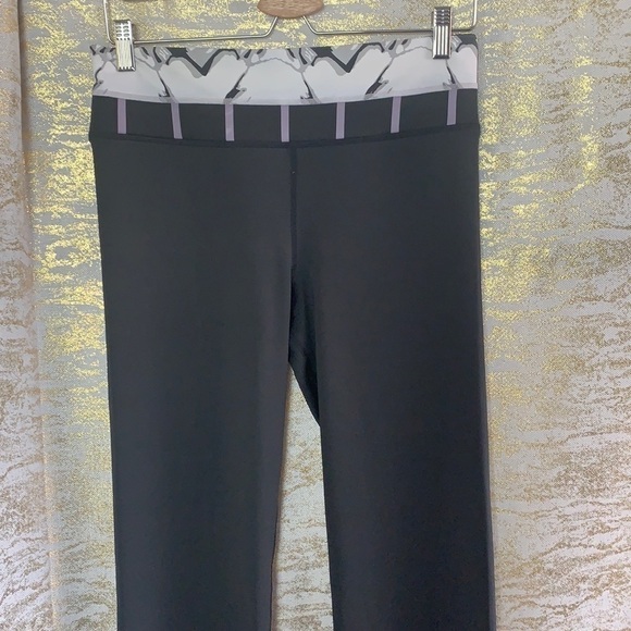 LULULEMON Athletica Black/White Wunder Under Pant Size 8 - Picture 3 of 14